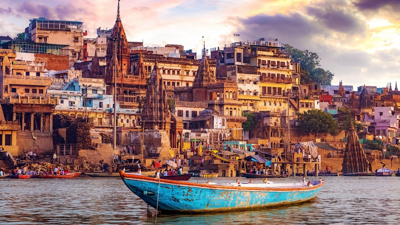 City view of Varanasi for the Vantara Jet Air destination guide